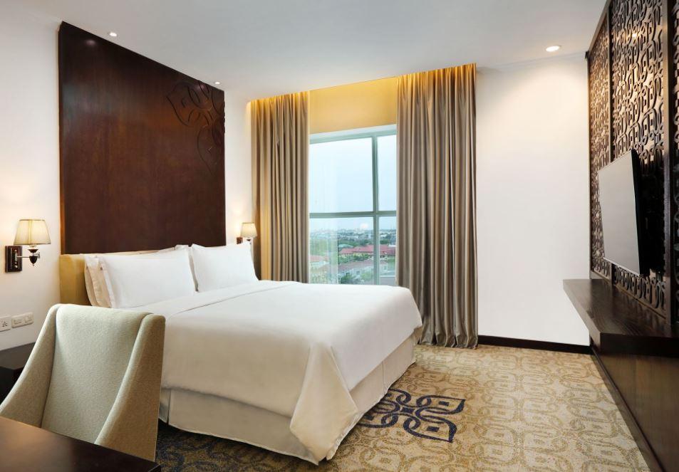 Four Points By Sheraton Makassar Extérieur photo