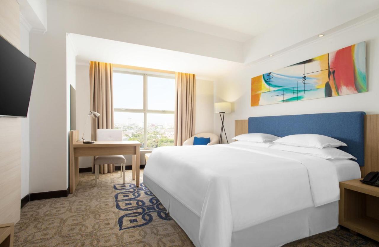Four Points By Sheraton Makassar Extérieur photo