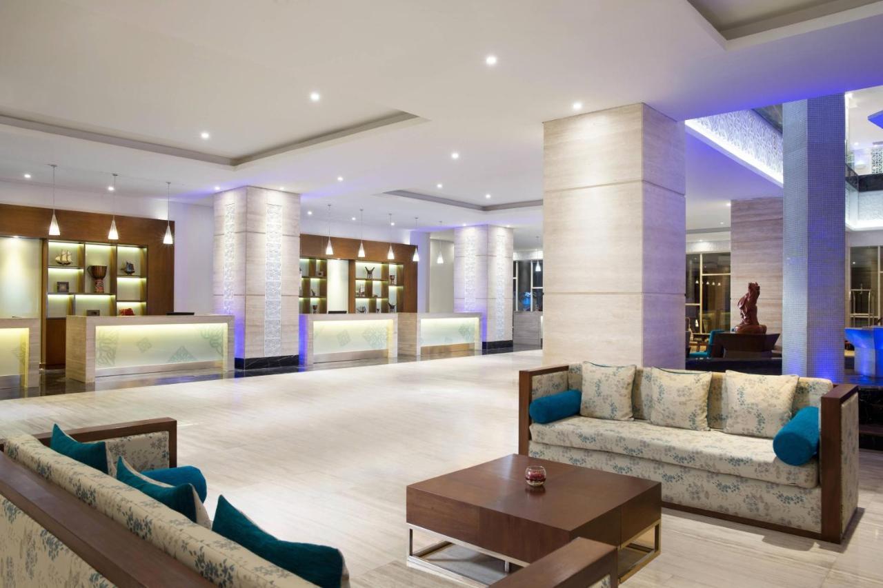 Four Points By Sheraton Makassar Extérieur photo